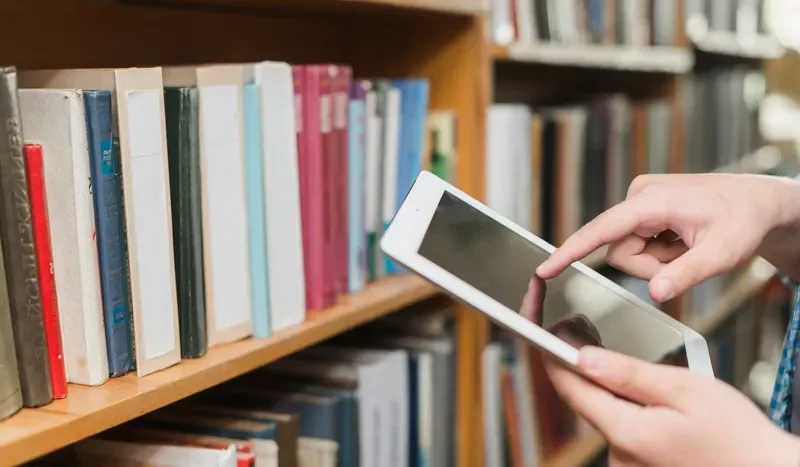 revolusi-belajar-perpustakaan-digital-di-universitas-graha-nusantara-padangsidimpuan-6911a72992102